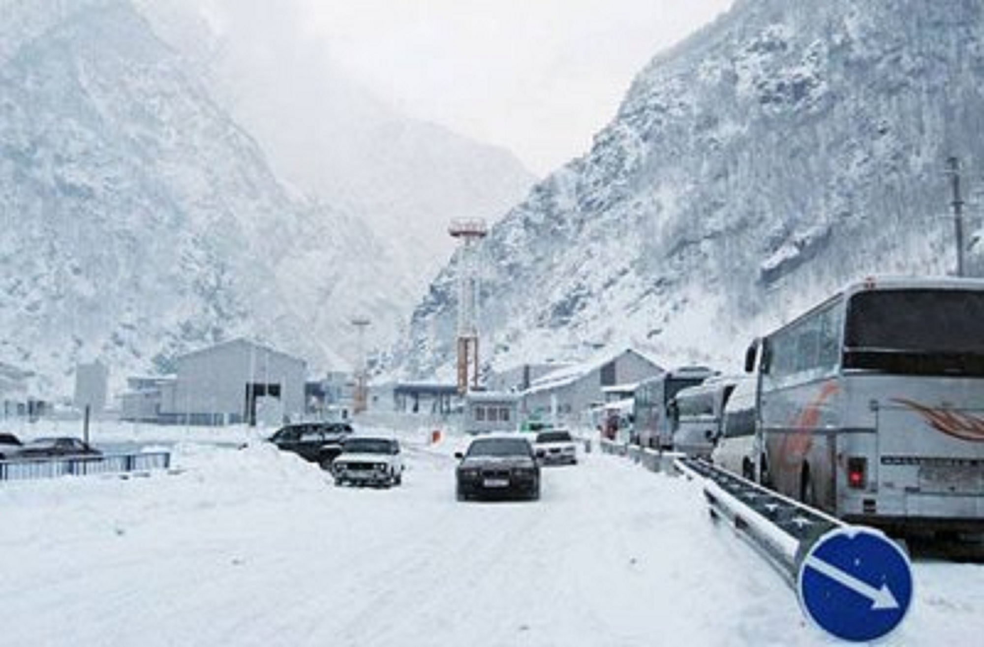 Լարսի ճանապարհը բաց է. ռուսական կողմում կուտակված է 1000 բեռնատար