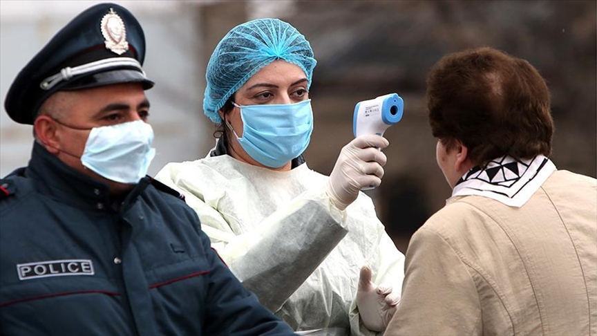 В Армении за сутки коронавирусом заразились 731 человек