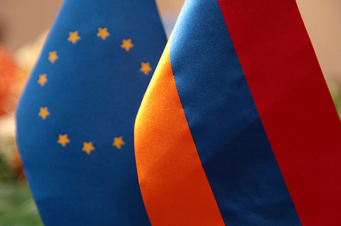 DW о второй попытке сближения Армении и ЕС: позиция Еревана - «и-и» вместо «или-или»