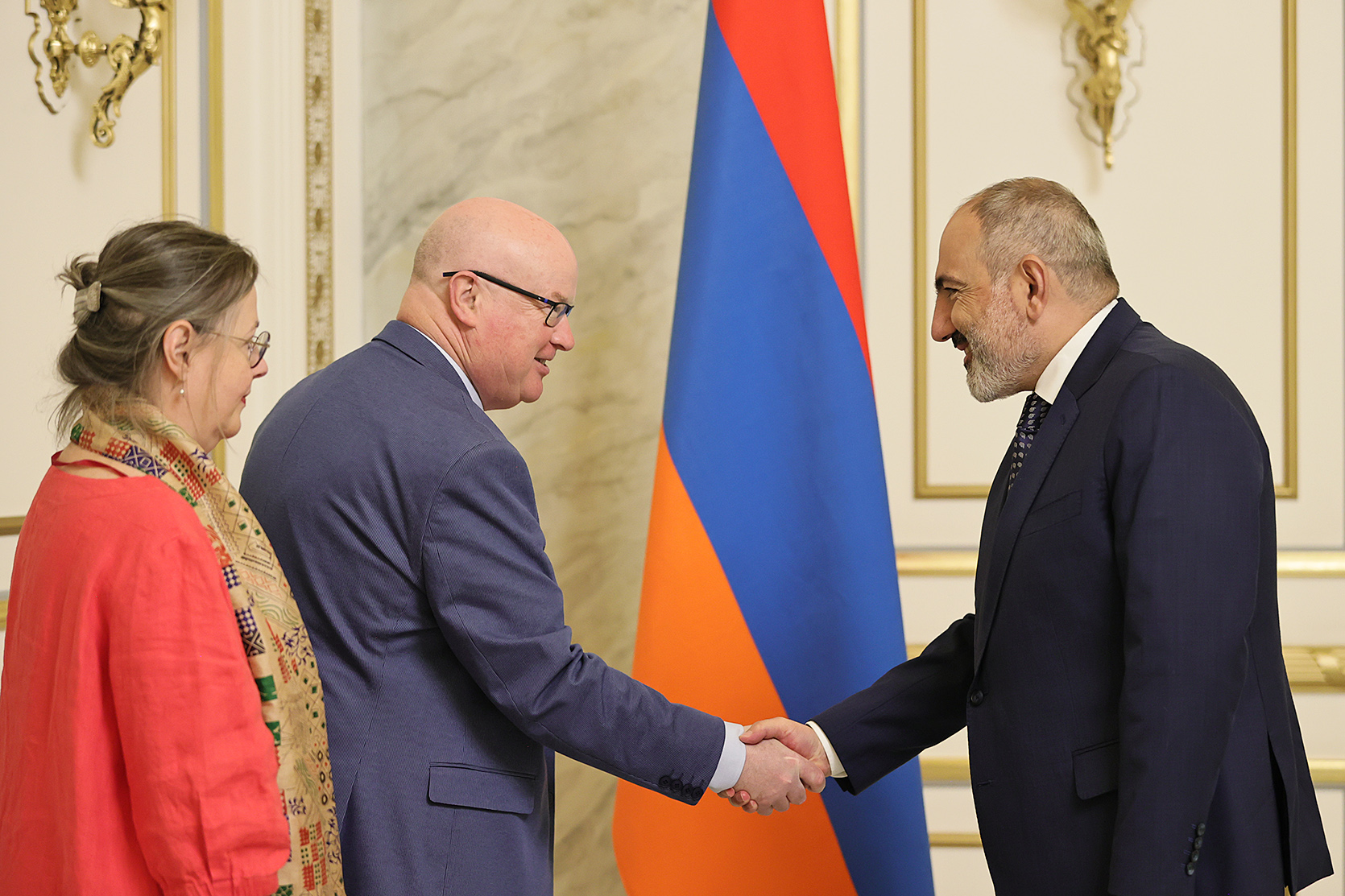 Премьер Армении представил зампреду ПАСЕ ситуацию в связи с блокадой Лачинского коридора