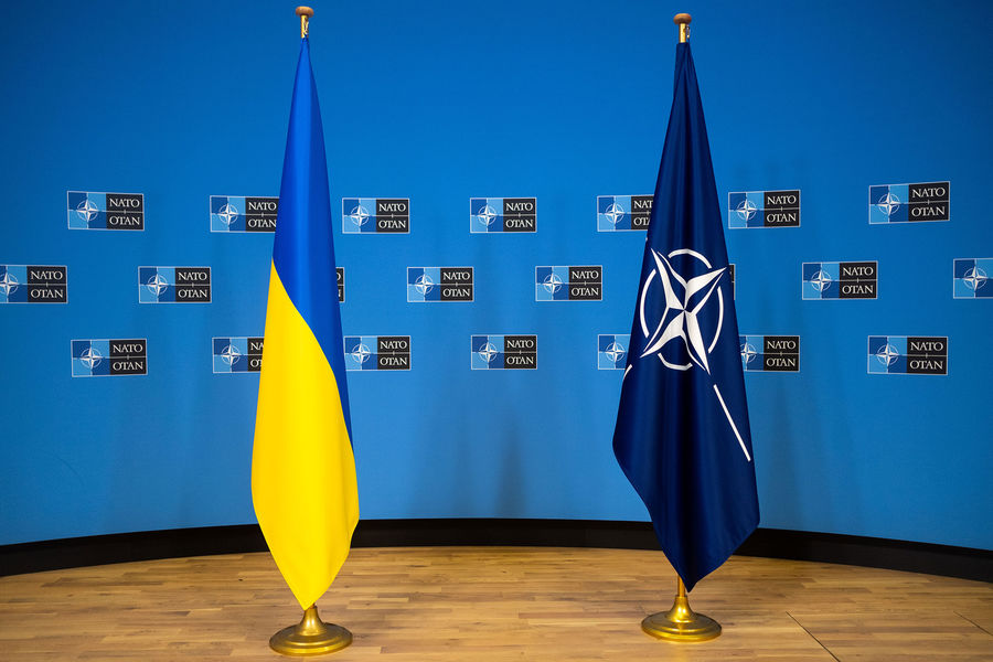 Недопущение вступления Украины в НАТО остается одной из целей СВО — Песков 