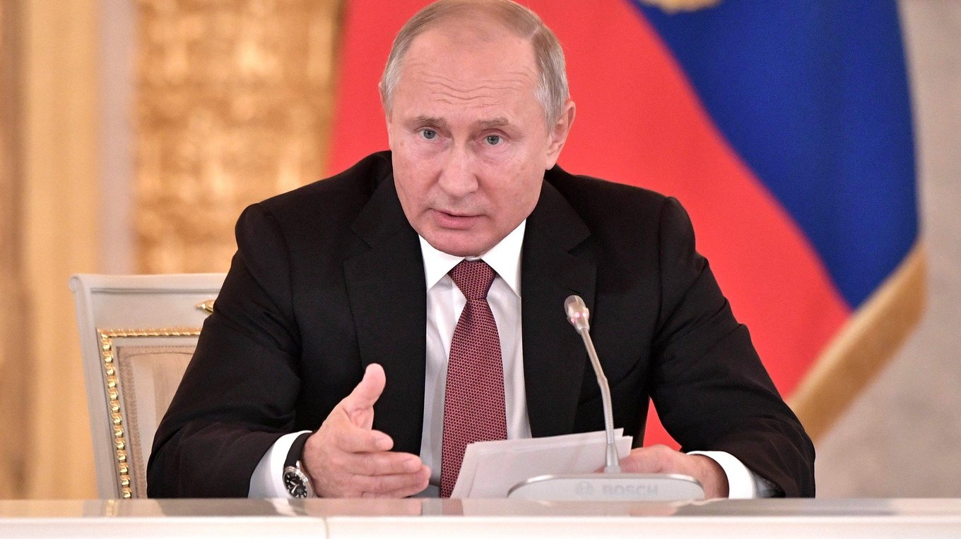 Путин обсудил с Совбезом РФ обстановку на Ближнем Востоке 