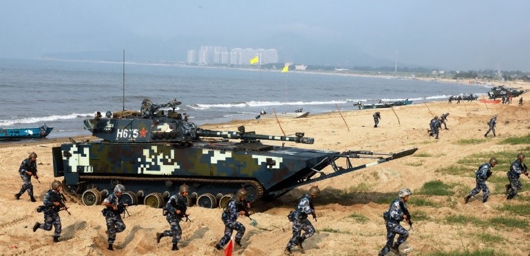 Армия Китая провела учения около Тайваня 