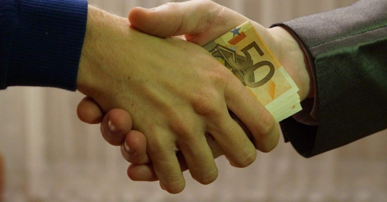 Ավելի քան 22 մլն դրամ՝ ՀՀ ֆինանսների նախարարի քրոջը․ ԲՏԱ պայմանագրերի հետքերով