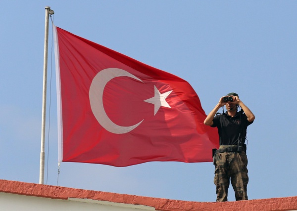 Die Presse. Сотрудничество Турции и  ИГ намного многограннее, чем  известно мировой общественности