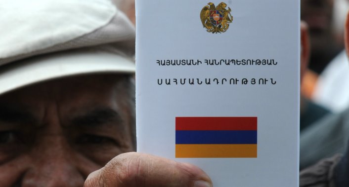 Конституционный референдум: Армения меняет форму государственного правления