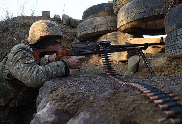 Армянская армия уничтожила ряд объектов азербайджанских ВС 