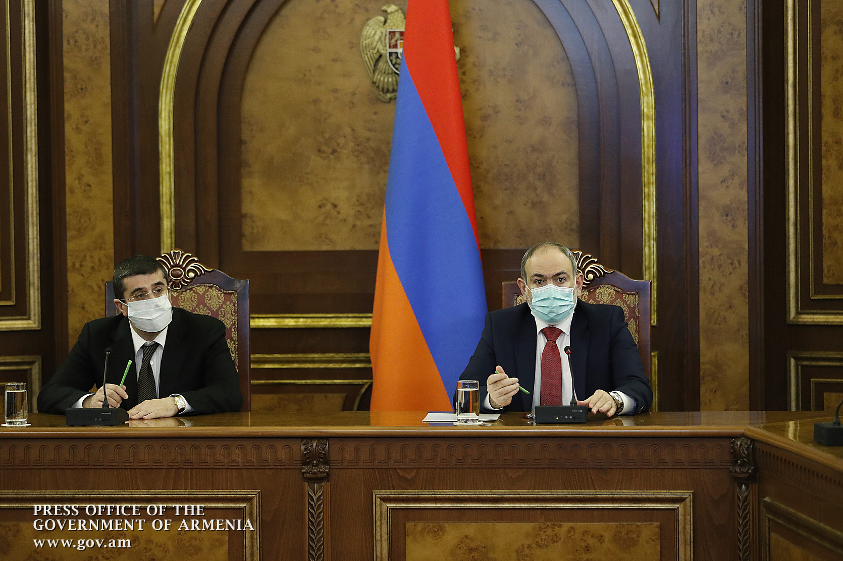 Премьер-министр Армении и президент Арцаха провели расширенное заседание Совбеза
