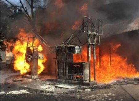 По оценкам очевидцев, в огне сгорело более 100 человек - Артак Бегларян