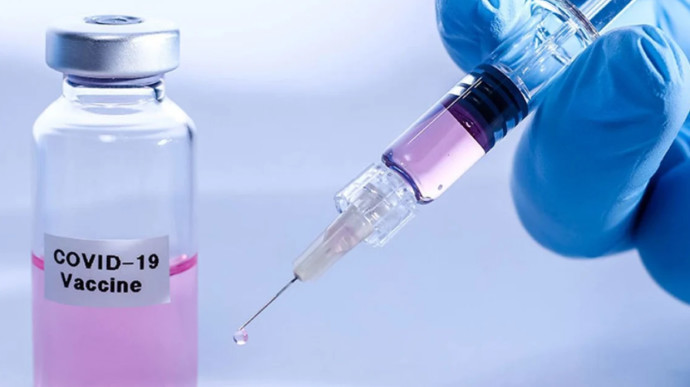 Иран объявил о начале испытаний на людях вакцины от коронавируса собственной разработки