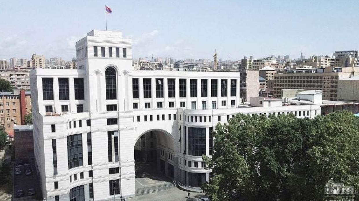 МИД Армении призвал наказать виновных в убийстве мирного жителя в Арцахе