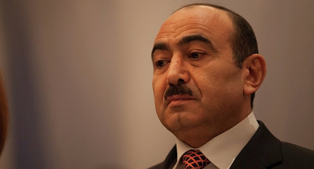 Помощник президента Азербайджана: Мы готовы к компромиссу по Карабаху