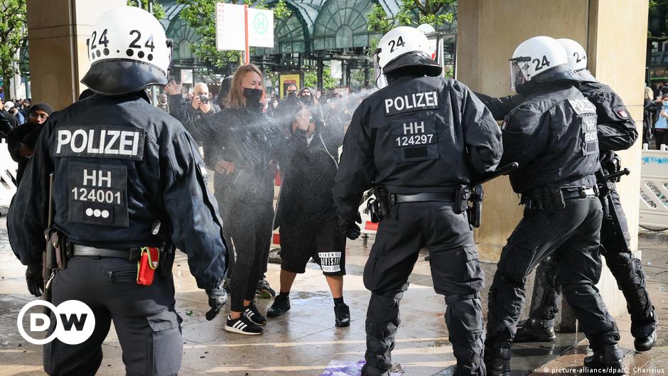 В Германии задержали 25 человек по подозрению в подготовке госпереворота