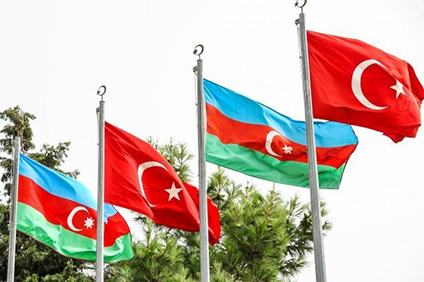 ЕС требует от Турции ввести визовый режим с Азербайджаном
