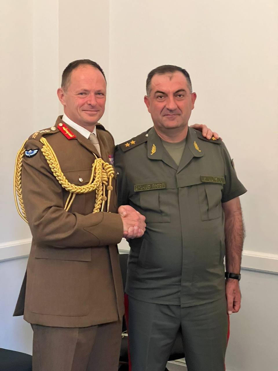 Начальники ГШ ВС Армении и британской армии обсудили сотрудничество  в сфере обороны