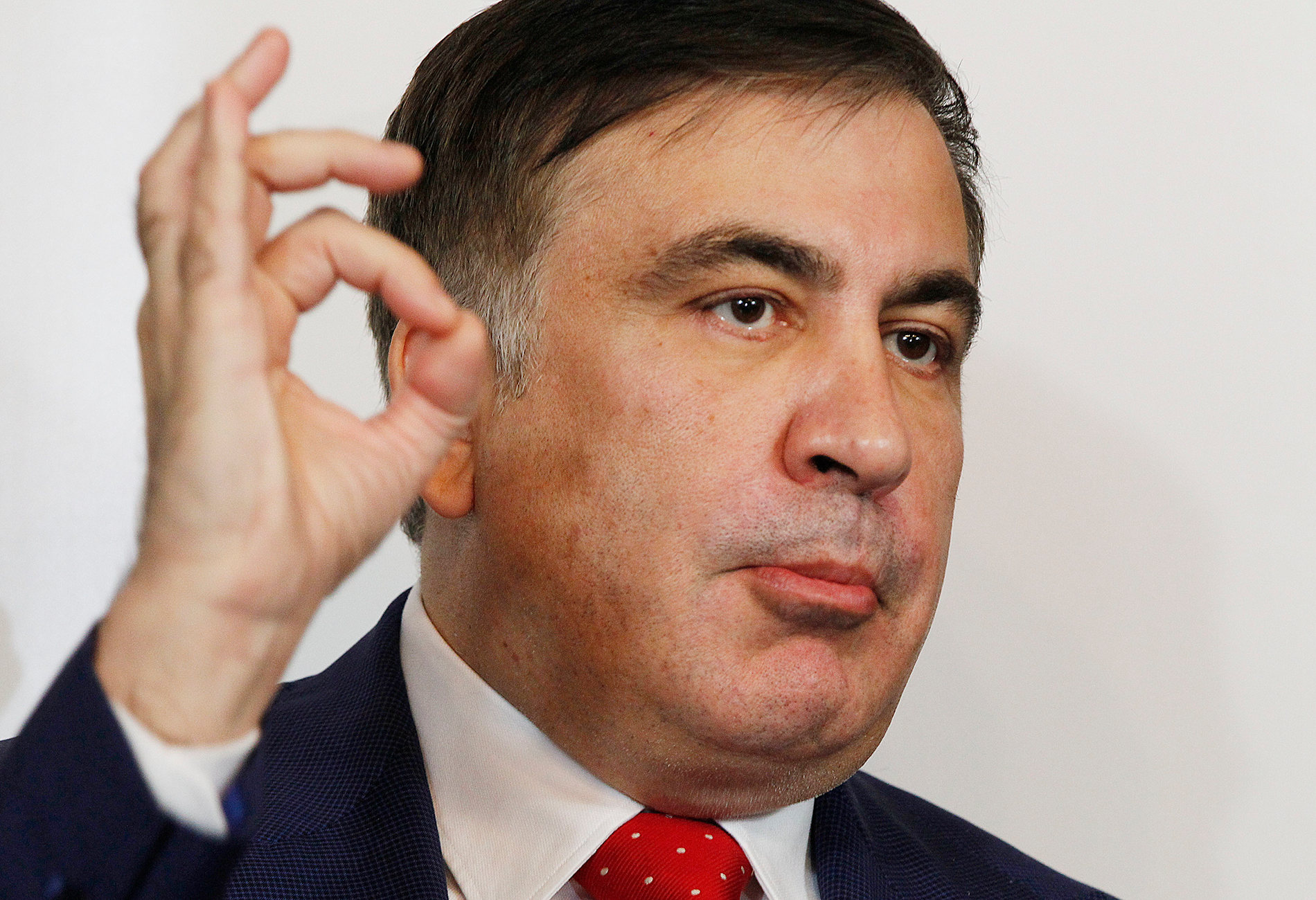 Защита Саакашвили намерена довести разбирательство по его делу до ЕСПЧ 