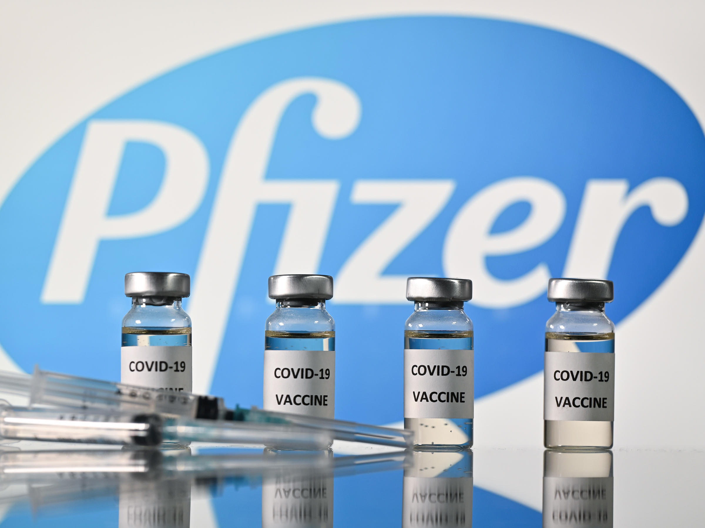 Вакцина Pfizer-BioNTech показала свою безопасность и эффективность для детей