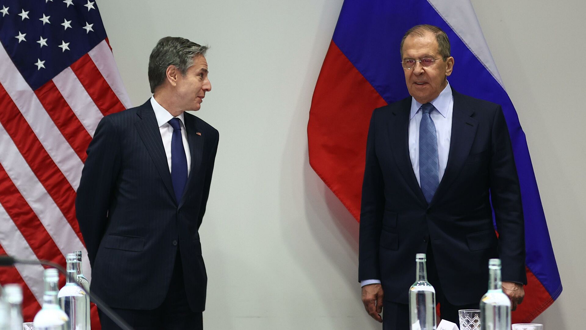 Лавров и Блинкен обсудили диалог между Арменией и Азербайджаном