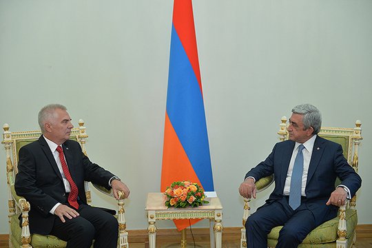 Посол ЕС обеспокоен судьбой комиссии по этике Армении
