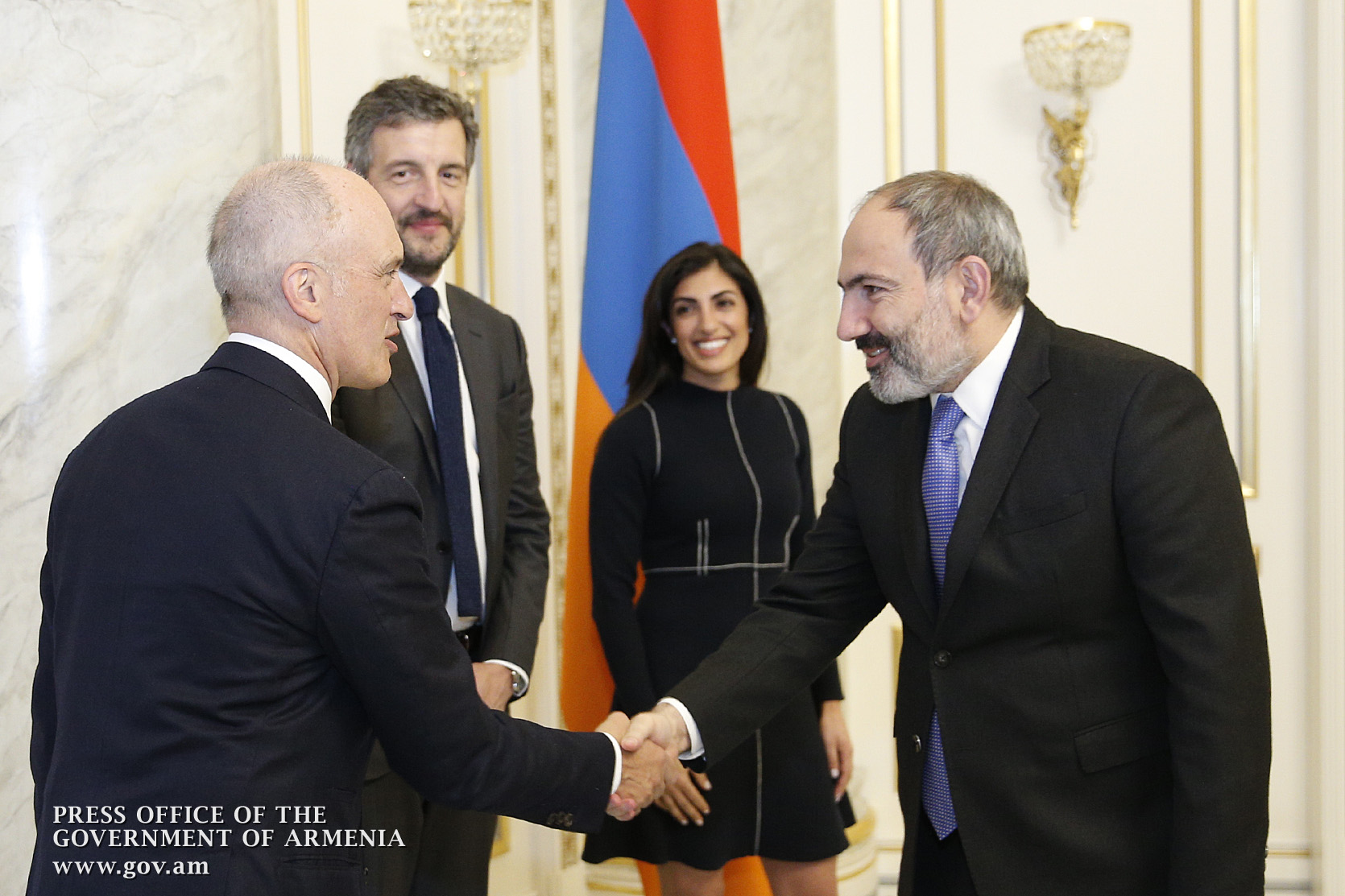 Пашинян обсудил с представителями венчурного фонда “Index Ventures” проекты в Армении
