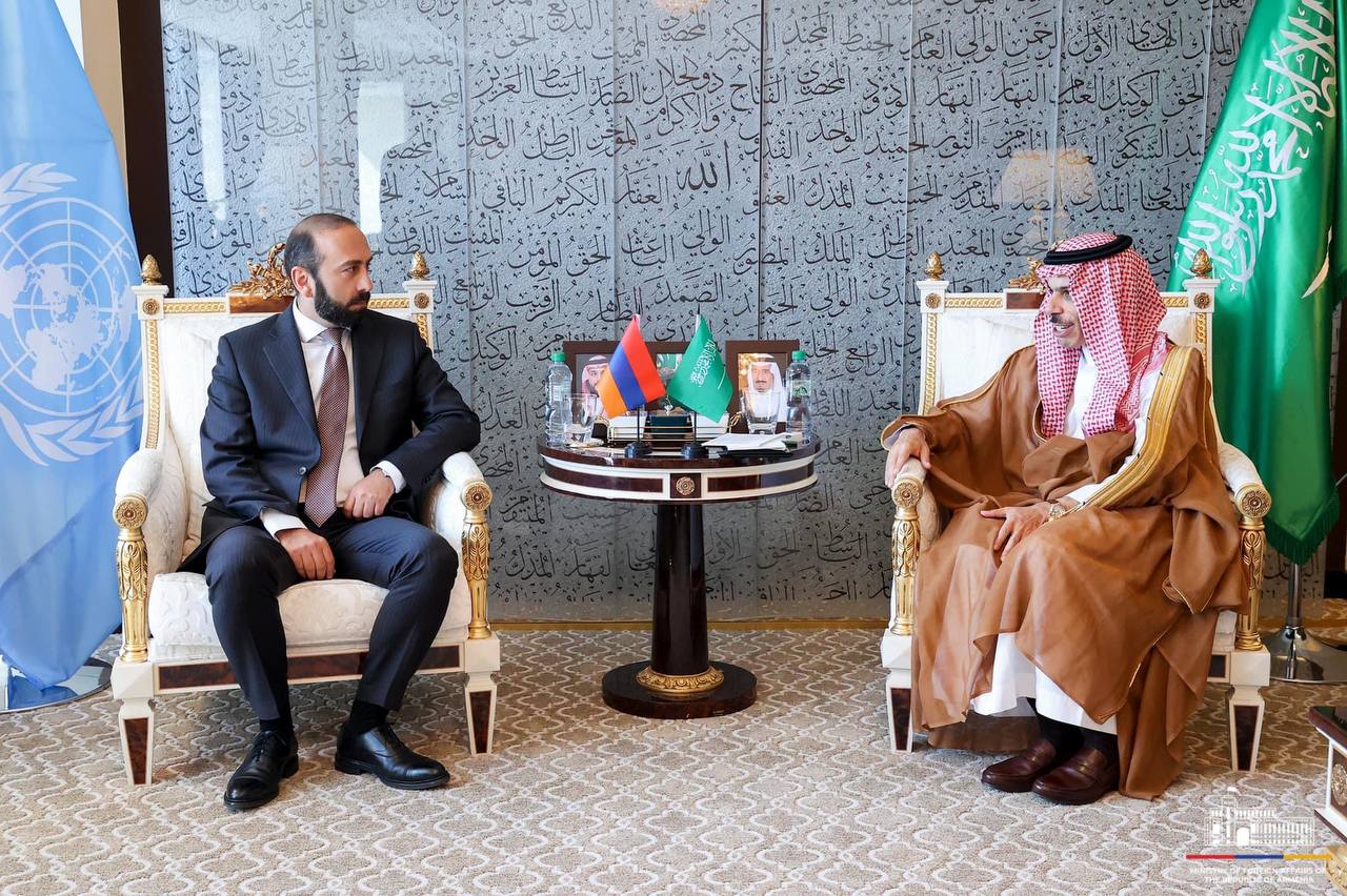 Арарат Мирзоян встретится с министром иностранных дел Саудовской Аравии 