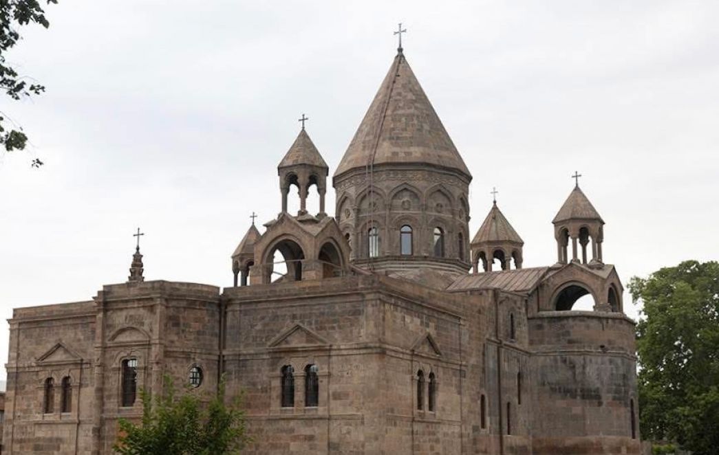Первопрестольный Эчмиадзин проведет обсуждения о предстоящем Архиерейском соборе