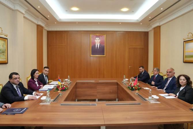  Министры Армении и Турции обсудили культурное сотрудничество 
