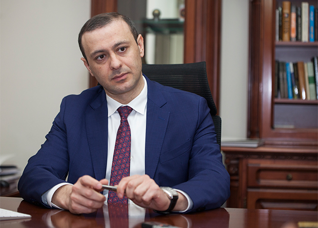 Секретарь Совбеза Армении коснулся открытия коммуникаций между Арменией и Азербайджаном