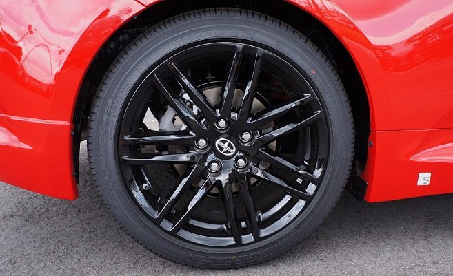 С 1 апреля использование зимних шин в Армении перестало быть обязательным