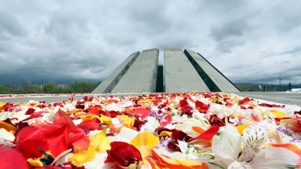 20 лет назад Франция признала Геноцид армян - Le Figaro