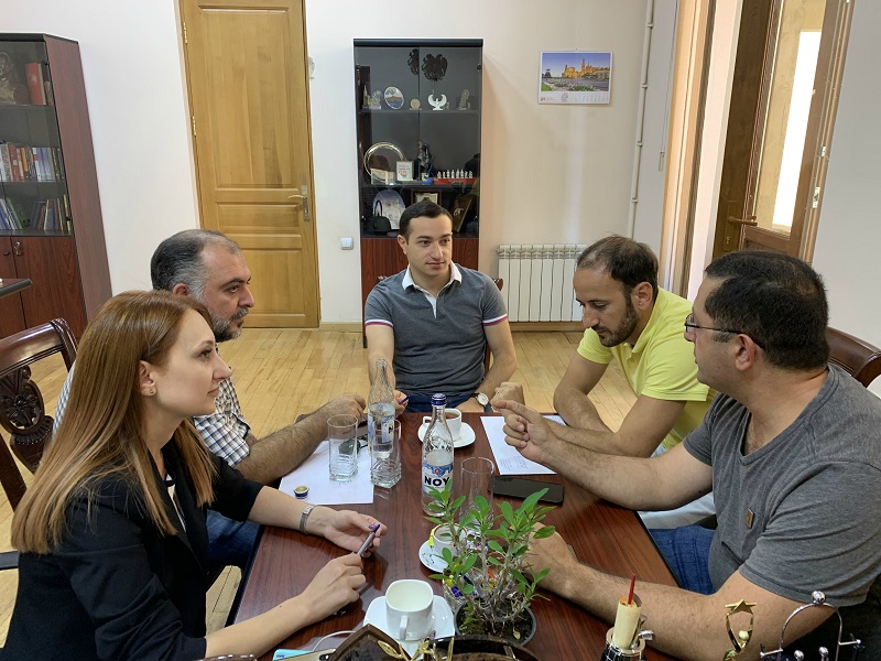 Учеба за счет подоходного налога: армянские депутаты разрабатывают новый законопроект