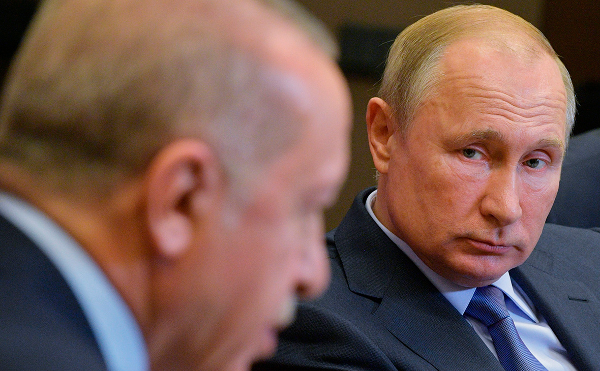 Эрдоган рассказал о беседе с Путиным и упрекнул Россию за удар по боевикам в Идлибе