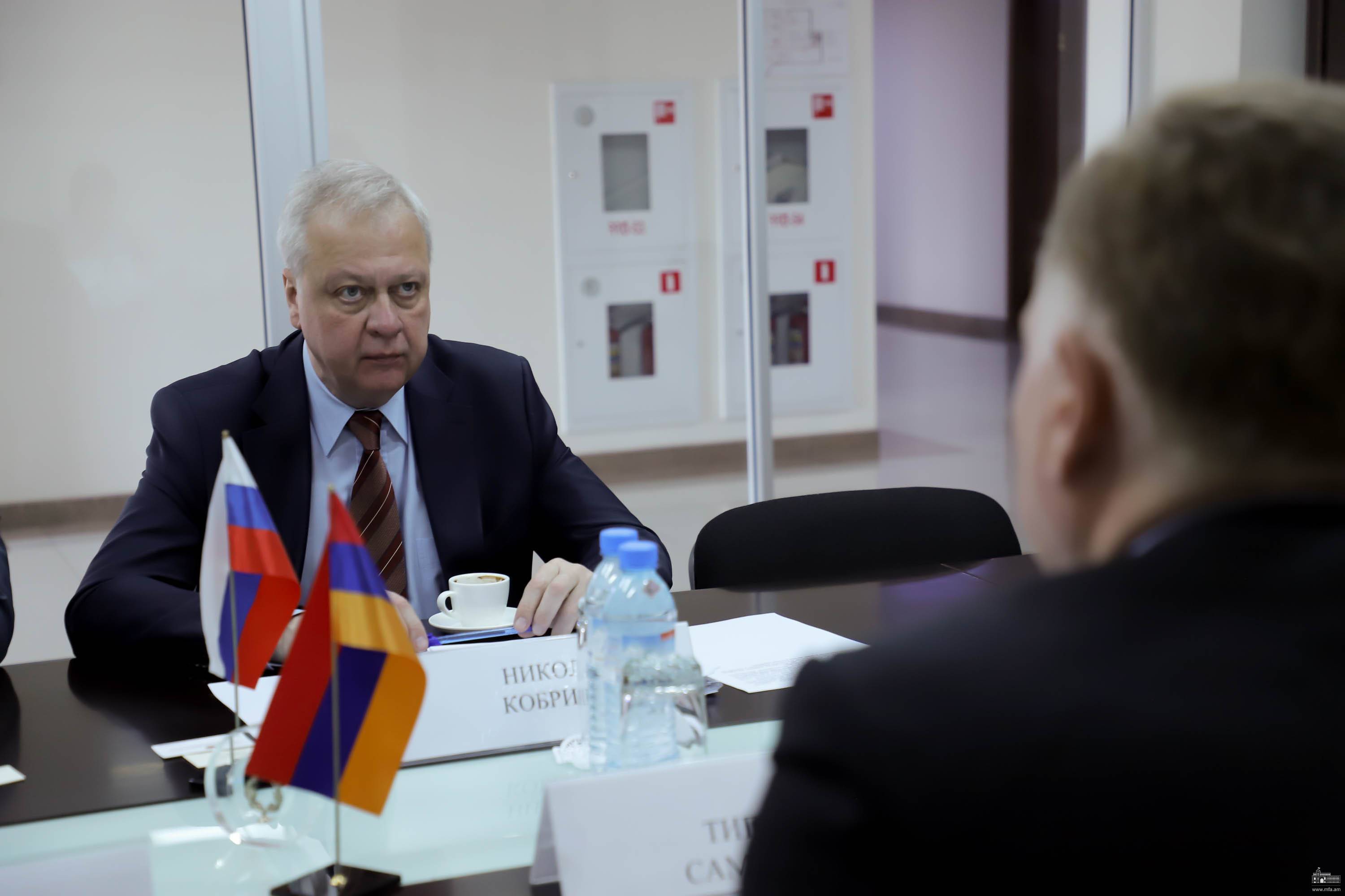 Երևանում անցկացվել են քաղաքական խորհրդակցություններ ՀՀ և ՌԴ ԱԳ նախարարությունների միջև