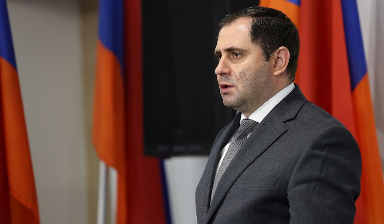 Глава минобороны Армении отправился в Китай