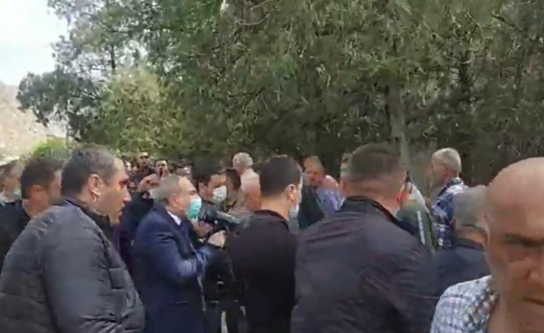 В Сюнике акции протеста против Пашиняна: жители Мегри устроили «тёплый приём» премьеру