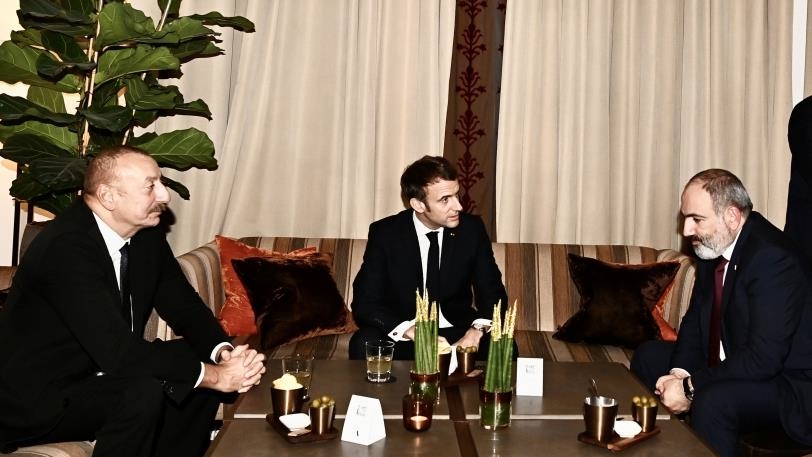 Макрон организовал в Брюсселе ещё одну встречу Алиева и Пашиняна 