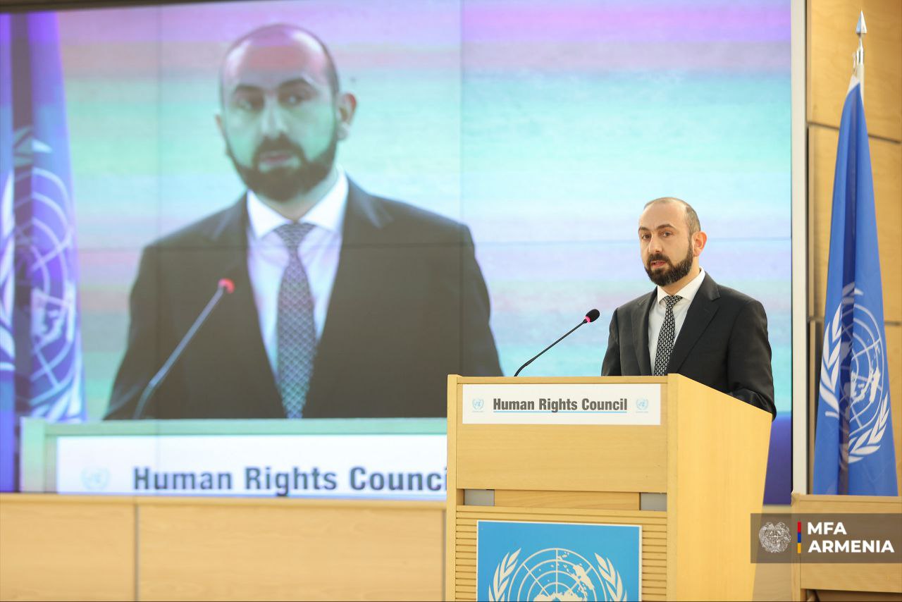 Арарат Мирзоян вновь пожаловался на гибридные угрозы, но не уточнил откуда они исходят 