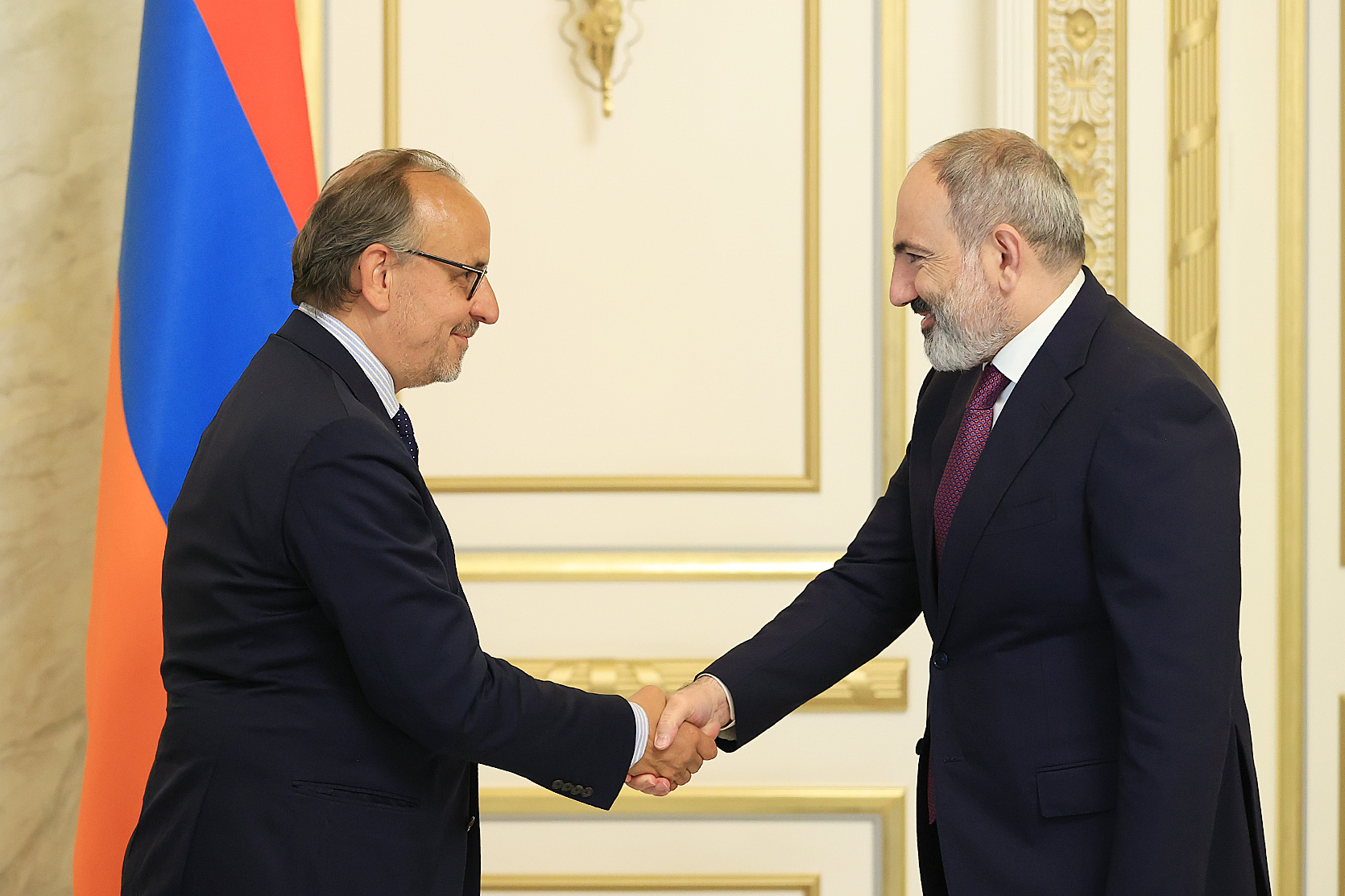 Пашинян обсудил с Фреланом вопрос беспрепятственного доступа ЮНЕСКО в Нагорный Карабах