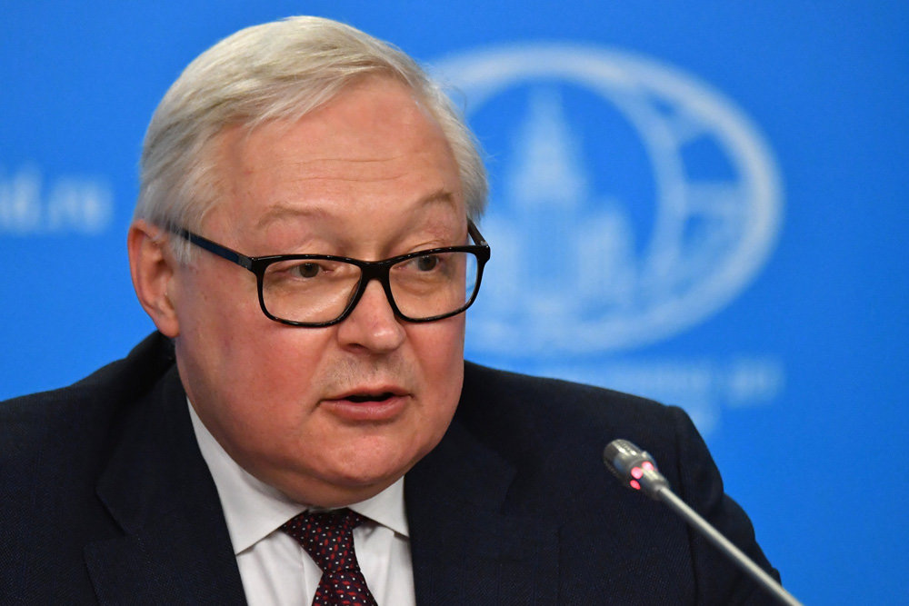 Рябков: Россия предупредила США насчет вывода войск из Афганистана в соседние страны