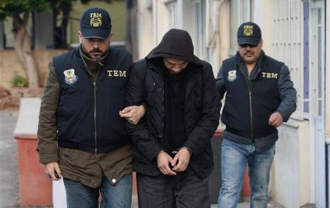 В Турции продолжаются массовые аресты