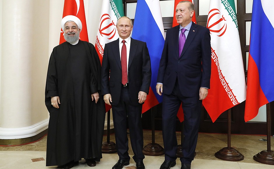 Эксперт: встреча лидеров России, Ирана и Турции - положительный сигнал