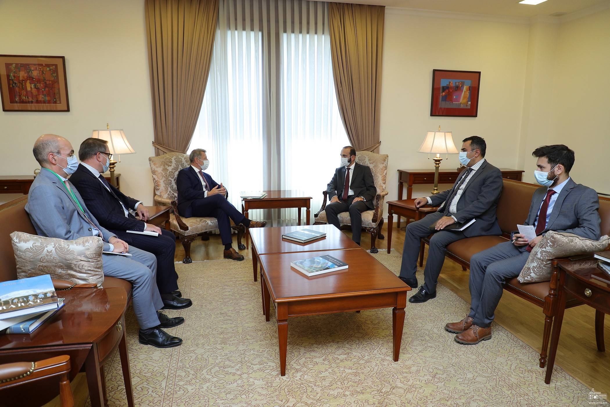 Глава МИД Армении обсудил карабахский конфликт с французским сопредседателем МГ ОБСЕ