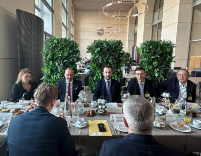 Депутаты НС и глава комитета Бундестага Германии обсудили вопросы системы безопасности