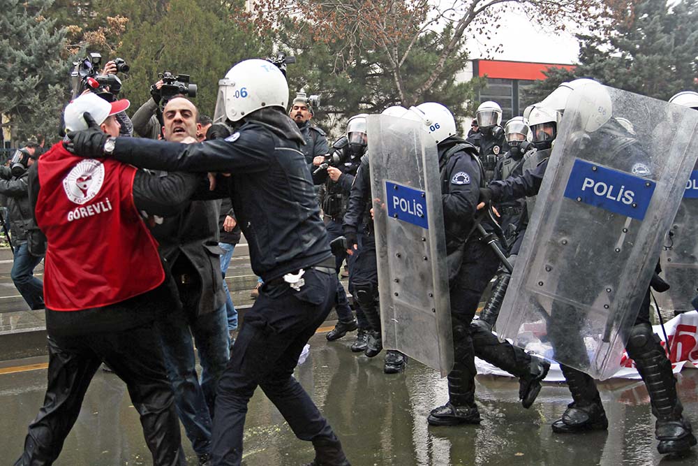 Amnesty International: ситуация с правами человека в Турции резко ухудшилась