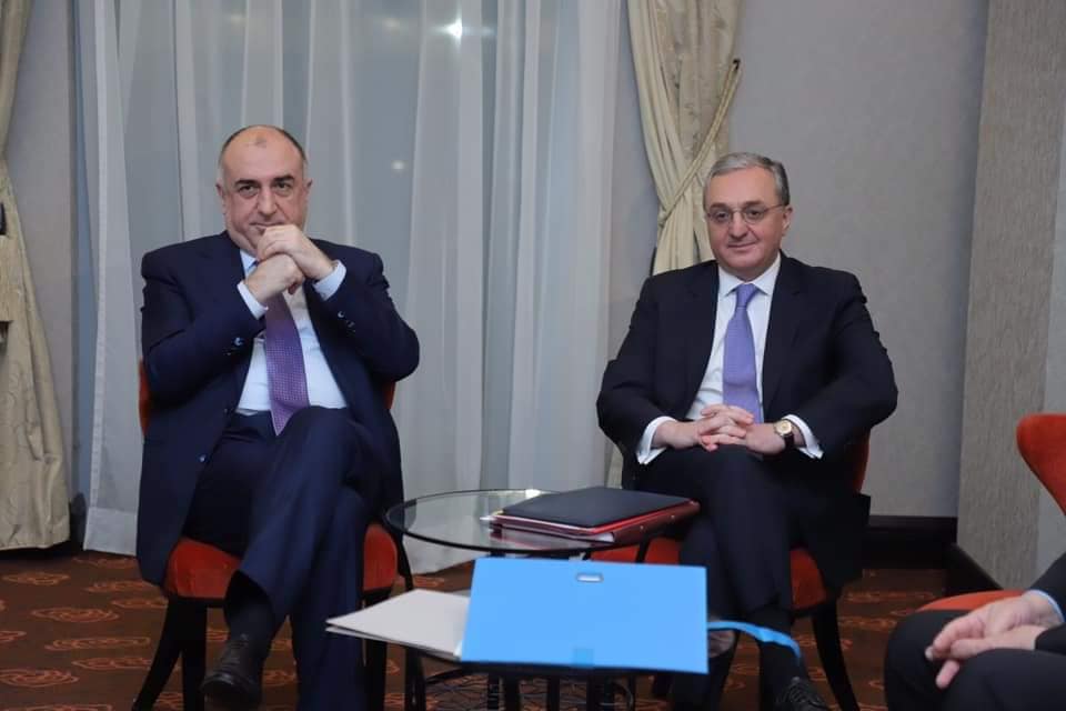 Главы МИД Армении и Азербайджана договорились о новой встрече в начале 2020 года