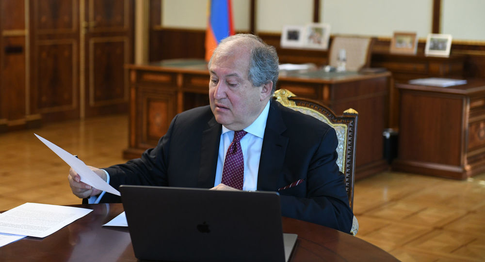 Президент Армении утвердил отставки и назначения глав силовых структур 