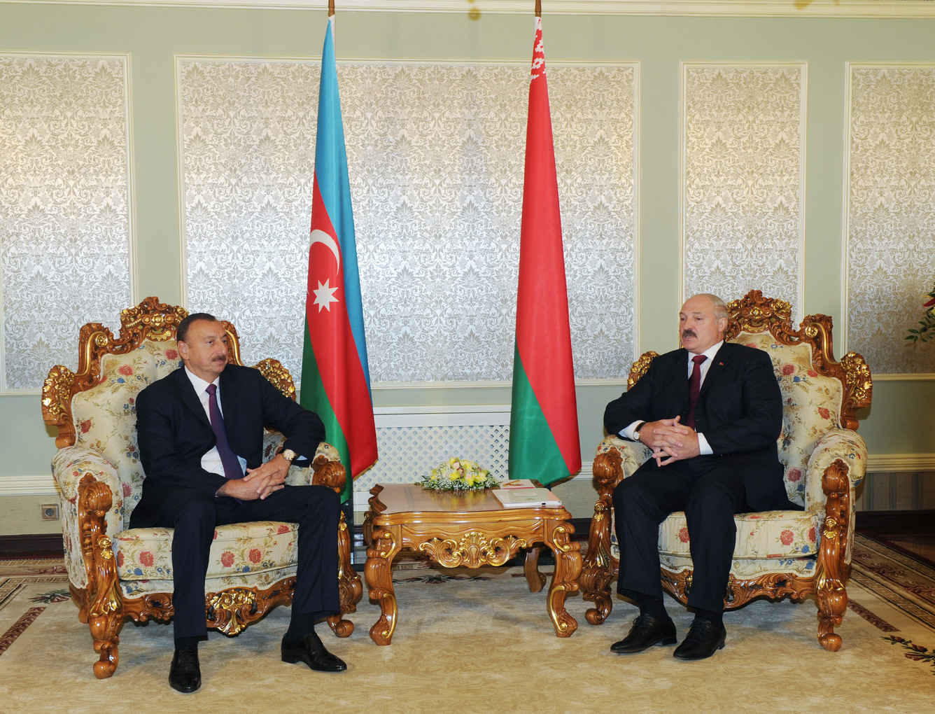 Лукашенко 13 апреля прибудет с двухдневным визитом в Азербайджан