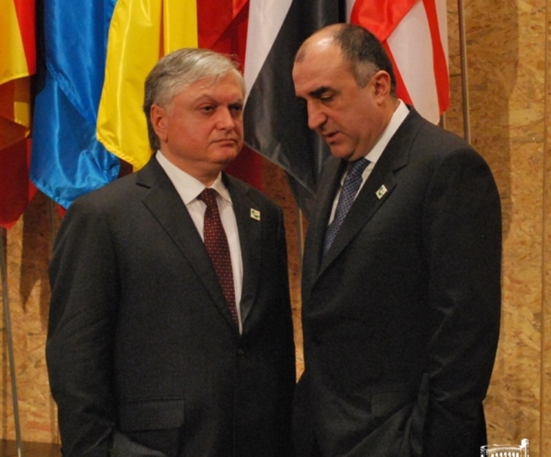 Главы МИД Армении и Азербайджана обсудили условия для продвижения переговоров по Карабаху