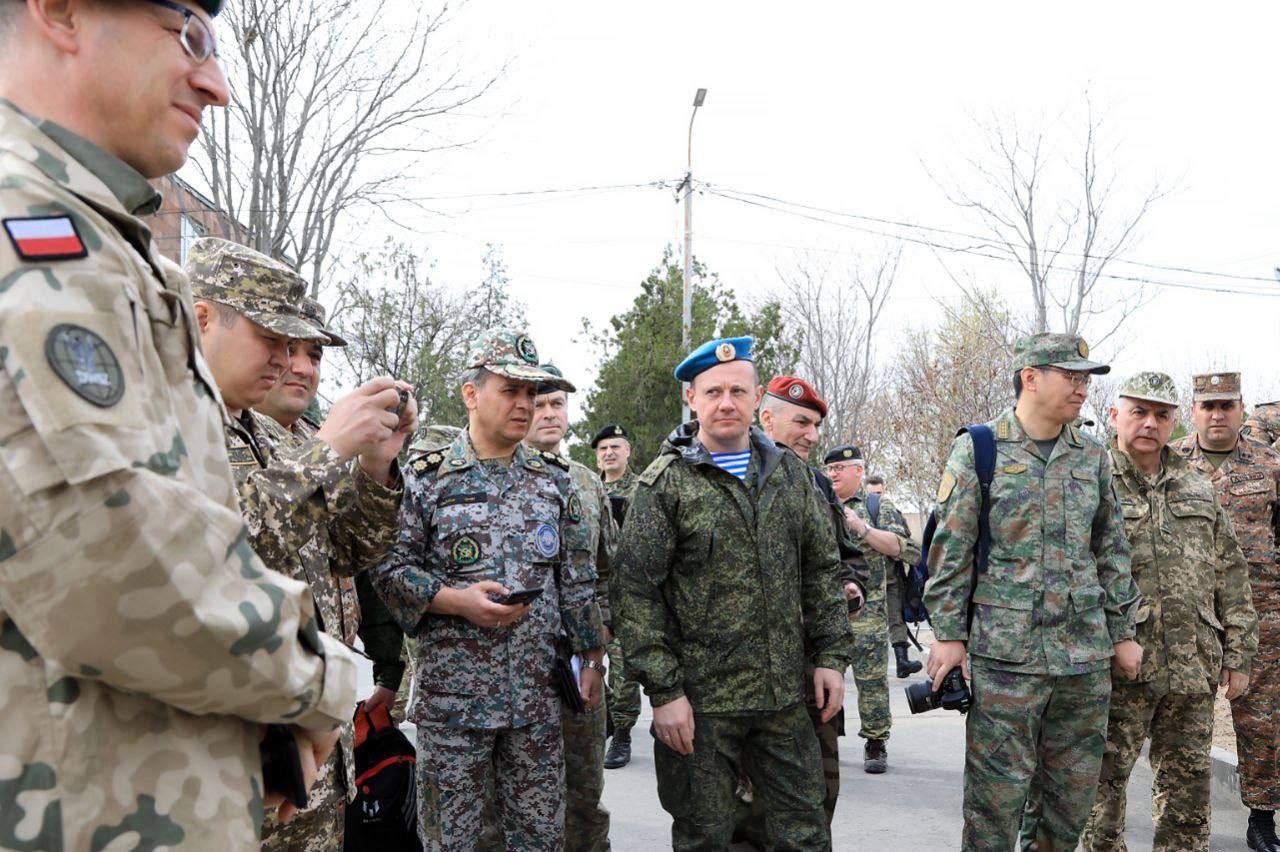 Военные атташе иностранных посольств посетили учебный центр им. Маршала Баграмяна 