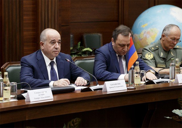 Карапетян на встрече с Шойгу: Армения не потерпит оккупацию своих приграничных районов